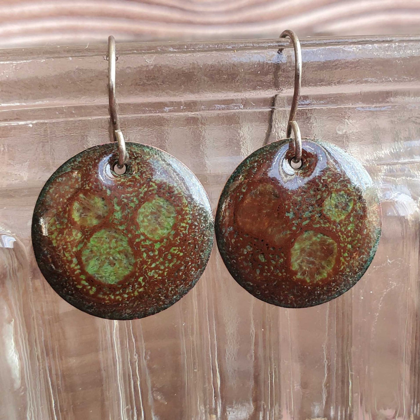 Small Brown Copper Circle Earrings with a Green Crackle Design
