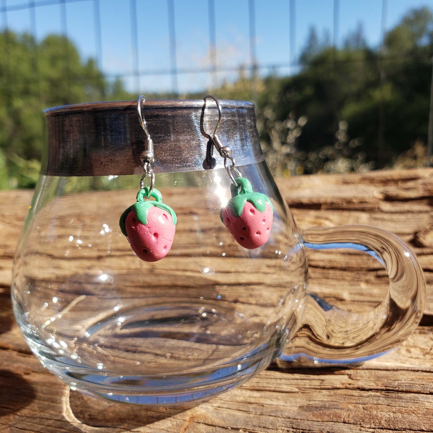 Mini Strawberry Earrings – Handmade Polymer Clay Fruit Jewelry for Cute Everyday Style