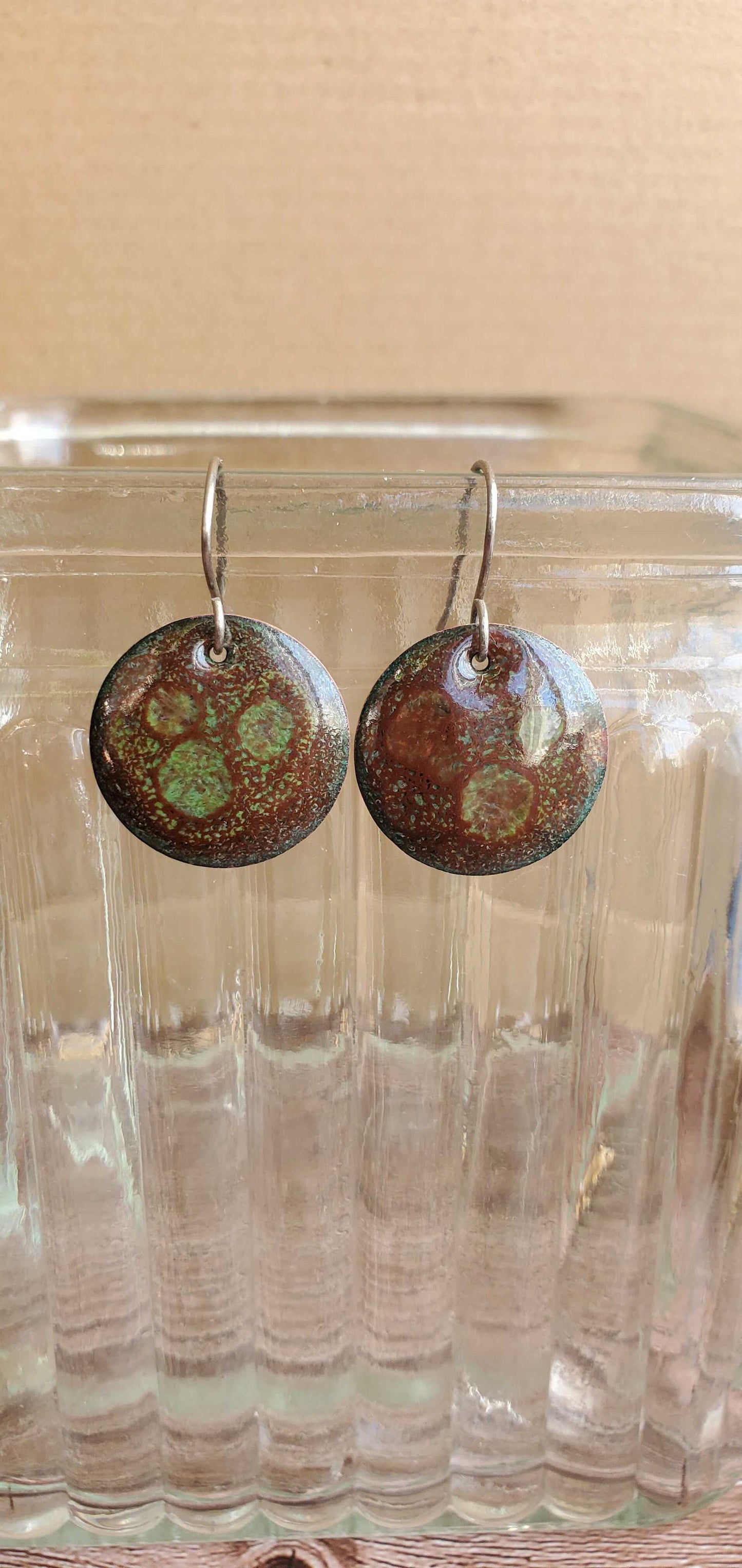 Small Brown Copper Circle Earrings with a Green Crackle Design