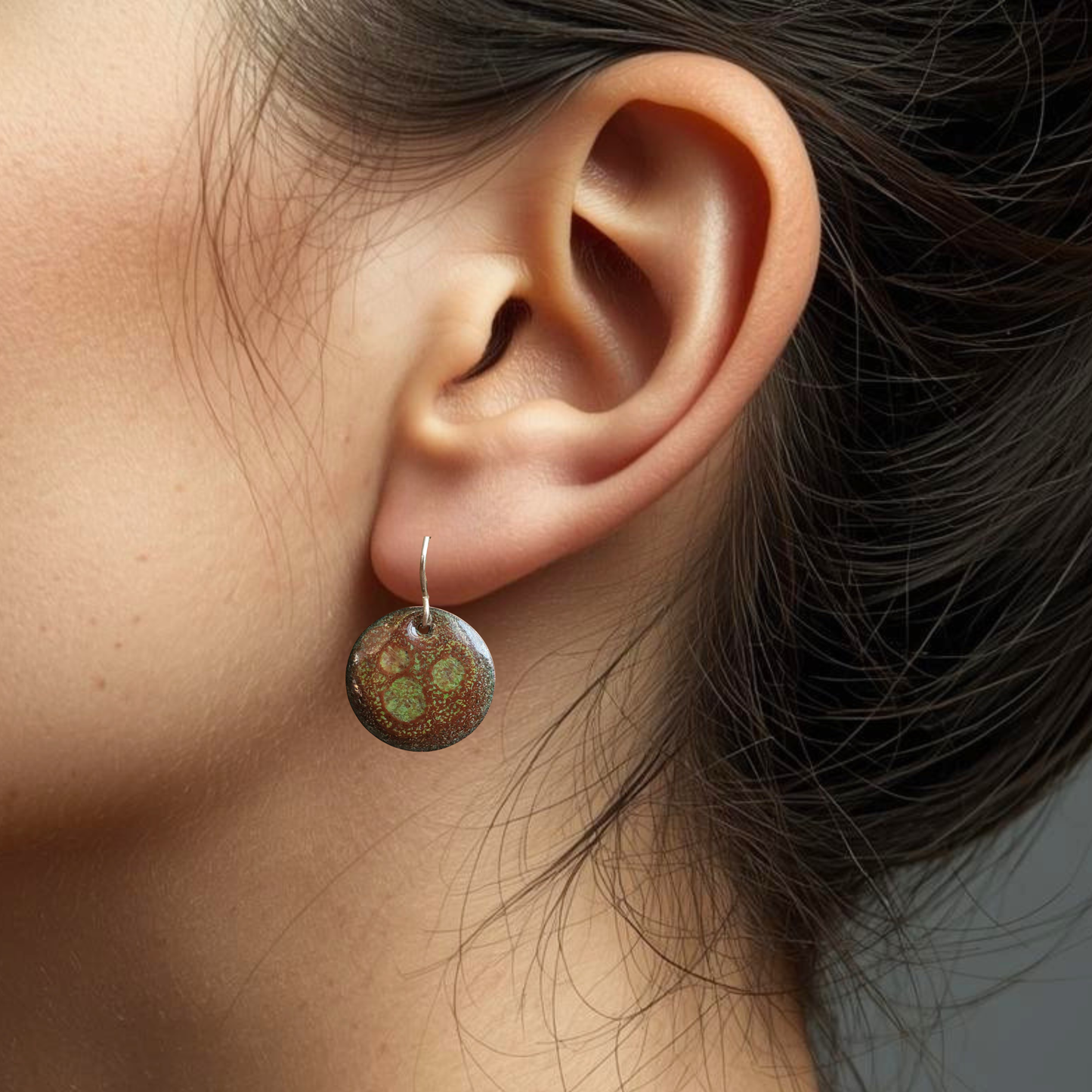 Small Brown Copper Circle Earrings with a Green Crackle Design